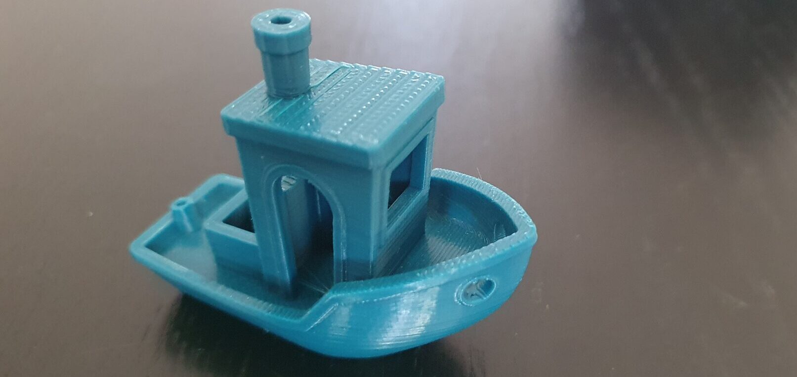 3D-Benchy utskriven av oss med 3D-Skrivaren Creality CR-10 Smart Pro